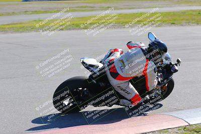 media/Jan-20-2023-Fastrack Riders (Fri) [[f2ad32aba3]]/Level 1/session 3 turn 9/